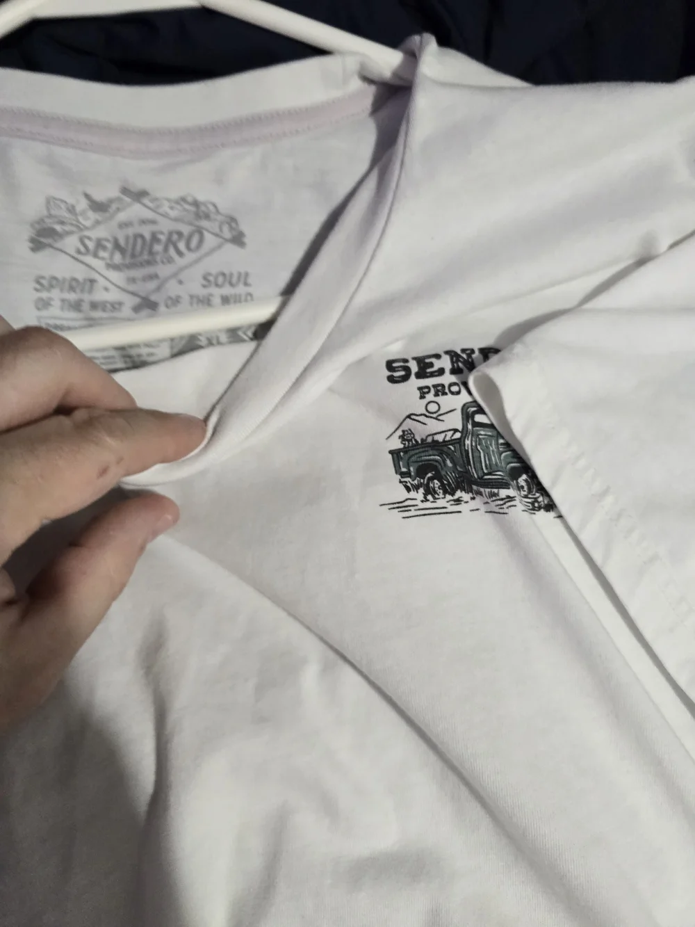 Few Parts Graphic Tee - White with Green Print Xl Sendero Provisions Co - Picture 2 of 7